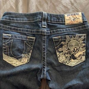 True Religion Size 28 Skinny Jeans
